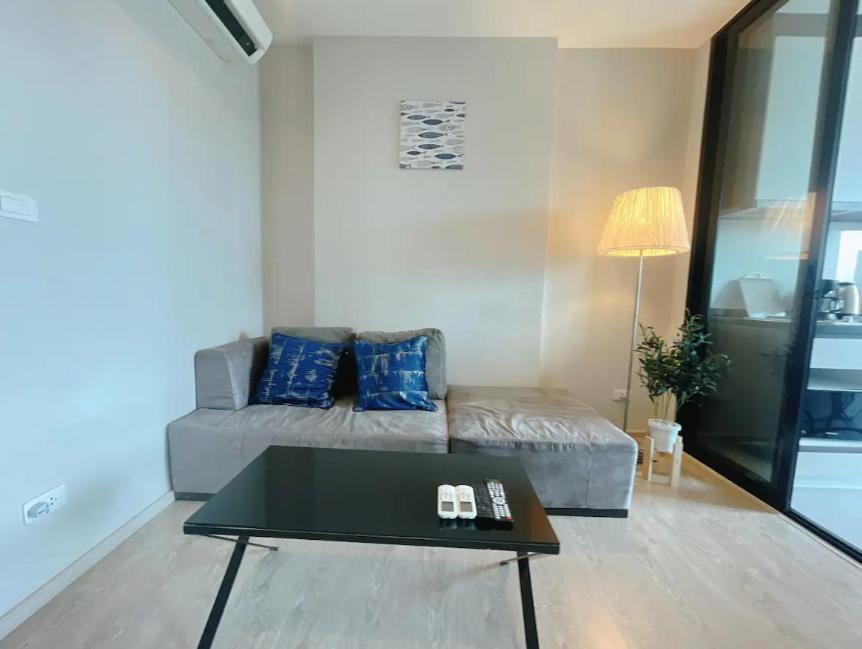 Appartement The Base Long Balcony King-bed With Infinity Pool & Free Netflix